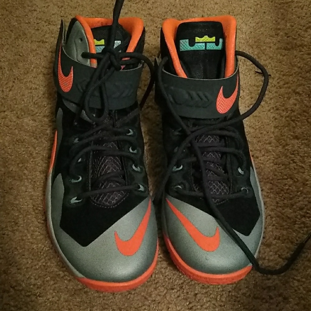 Snecker Lebron James